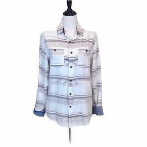 1901 long cuffed sleeve collared button front gray and white shirt